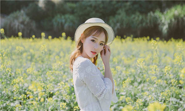 太湖标题：想找个女人帮忙生孩子的有效解决方案，助您圆梦家庭
